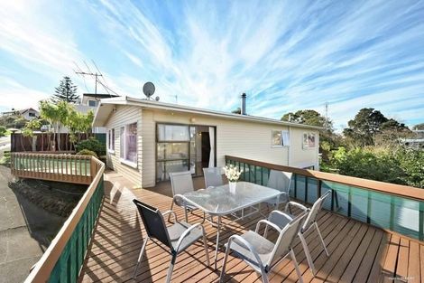 Photo of property in 9 Miramar Place, Pakuranga, Auckland, 2010