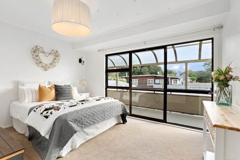 Photo of property in 53 Eskdale Road, Birkdale, Auckland, 0626