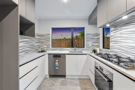 Photo of property in 31c Court Town Close, Mangere, Auckland, 2022