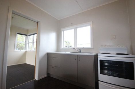 Photo of property in 135 College Street, Awapuni, Palmerston North, 4412