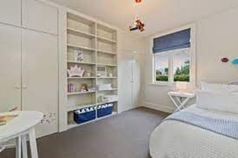 Photo of property in 20 Augusta Street, Redcliffs, Christchurch, 8081