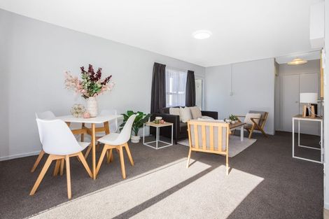 Photo of property in 5/126 Redwood Avenue, Tawa, Wellington, 5028