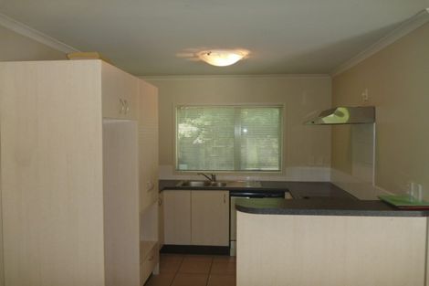 Photo of property in 16 Catrina Avenue, Birkenhead, Auckland, 0626