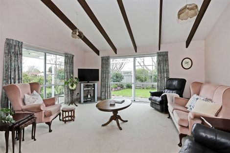 Photo of property in 1229 Louie Street, Parkvale, Hastings, 4122