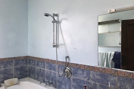 Photo of property in 18 Talavera Terrace, Kelburn, Wellington, 6012