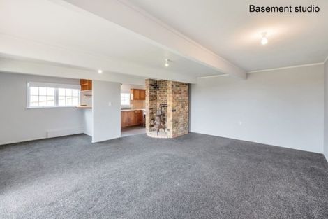 Photo of property in 4 Nelson Street, Helensville, 0800