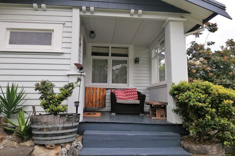 Photo of property in 49 Faraday Street, Hospital Hill, Napier, 4110