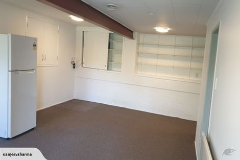 Photo of property in 48 Lynden Avenue, Hillcrest, Auckland, 0627