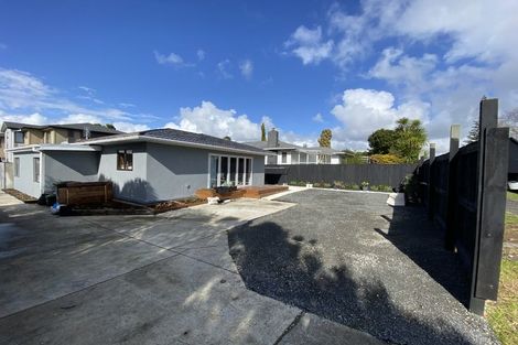 Photo of property in 14 Evans Road, Weymouth, Auckland, 2103