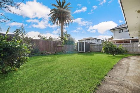 Photo of property in 14 Gadsby Road, Favona, Auckland, 2024