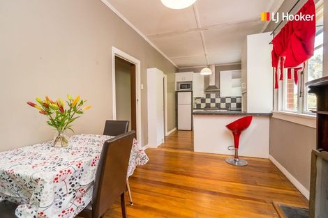 Photo of property in 56 Glen Road, Mornington, Dunedin, 9011