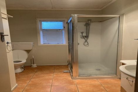 Photo of property in 37 Christmas Road, Manurewa, Auckland, 2102