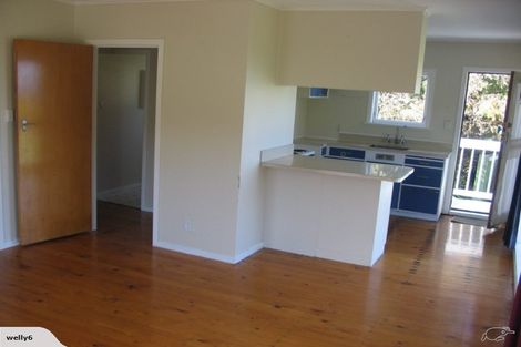 Photo of property in 15a Rakeiora Grove, Korokoro, Lower Hutt, 5012