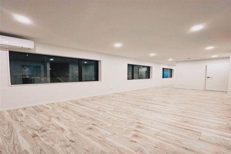 Photo of property in 21f Craigbank Avenue, New Lynn, Auckland, 0600