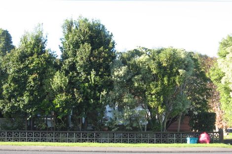 Photo of property in 2/65 Clevedon Road, Papakura, 2110