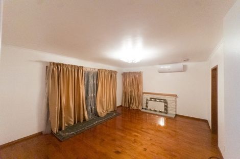 Photo of property in 135 Moore Street, Hillcrest, Auckland, 0627