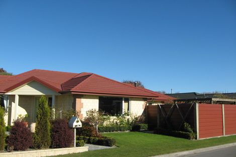 Photo of property in 1 Langley Place, Belfast, Christchurch, 8051