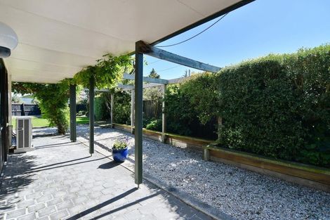 Photo of property in 6 Luxton Place, Rangiora, 7400