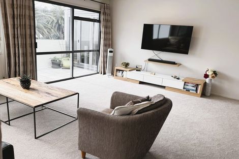 Photo of property in 7d Puriri Avenue, Orewa, 0931