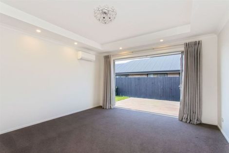 Photo of property in 12 Bamber Crescent, Halswell, Christchurch, 8025