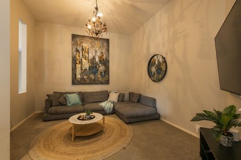 Photo of property in 10 Furlong Crescent, Churton Park, Wellington, 6037