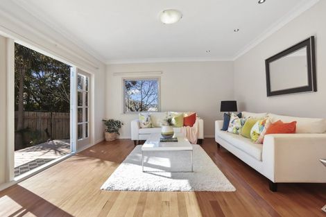 Photo of property in 228 Beach Haven Road, Beach Haven, Auckland, 0626