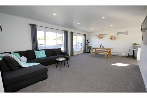 Photo of property in 10a Fox Street, Levin, 5510