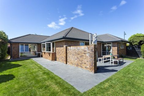 Photo of property in 16 Te Pihopa Way, Aidanfield, Christchurch, 8025