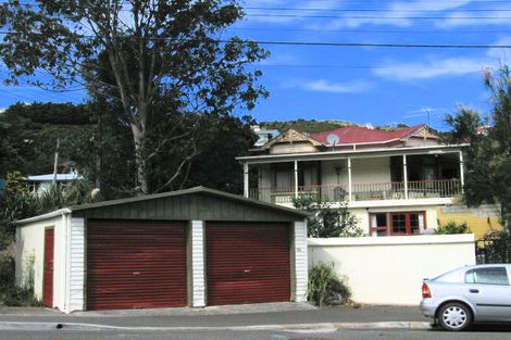 Photo of property in 4 Albert Street, Island Bay, Wellington, 6023