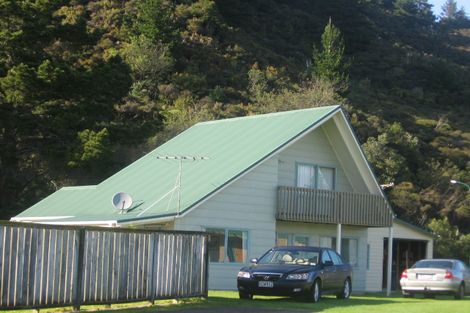 Photo of property in 110 Omara Place, Matarangi, Whitianga, 3592