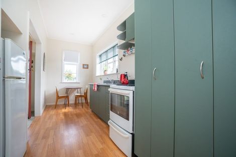 Photo of property in 202 College Street, West End, Palmerston North, 4412