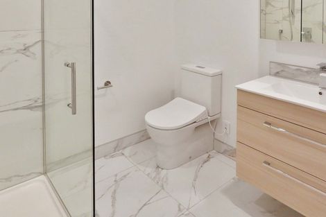 Photo of property in 4/29 Waiwhetu Road, Waiwhetu, Lower Hutt, 5010