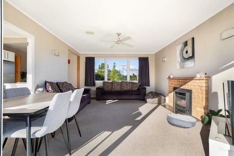 Photo of property in 105 Shakespeare Street, Leamington, Cambridge, 3432