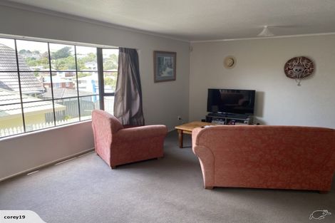 Photo of property in 1/37a Bracken Road, Paparangi, Wellington, 6037