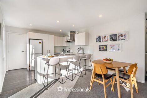 Photo of property in 393 Stokes Valley Road, Stokes Valley, Lower Hutt, 5019