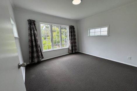Photo of property in 8 Trevethick Grove, Woburn, Lower Hutt, 5010