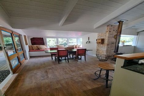 Photo of property in 18 Clark Road, Karaka, Papakura, 2580