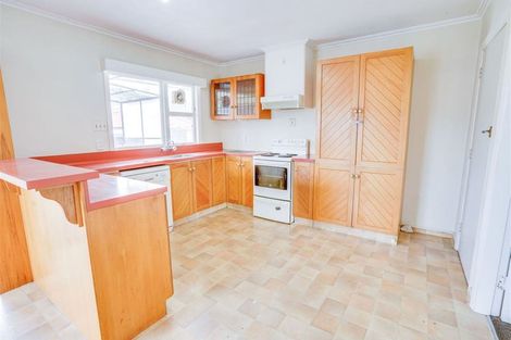 Photo of property in 129 Springs Road, Hornby, Christchurch, 8042