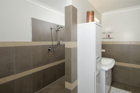 Photo of property in 12 Glenorchy Place, Pyes Pa, Tauranga, 3112