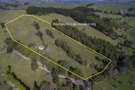 Photo of property in 96 Corlett Road, Tauhoa, Wellsford, 0973