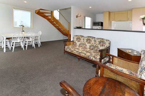 Photo of property in 7/246 Marine Parade, New Brighton, Christchurch, 8061