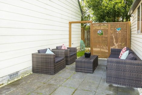 Photo of property in 30 Gemstone Drive, Birchville, Upper Hutt, 5018