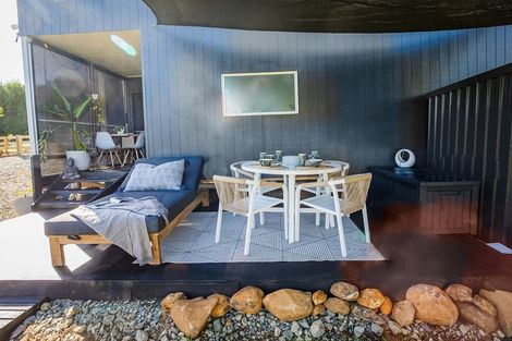 Photo of property in 76 Riddell Road, Kerikeri, 0230