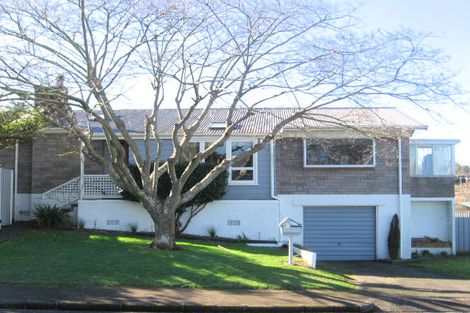 Photo of property in 3 Renwick Street, Papakura, 2110