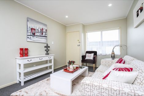 Photo of property in 2/24 Arawa Street, New Lynn, Auckland, 0600