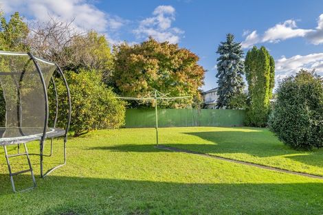 Photo of property in 14 Highbury Drive, Levin, 5510