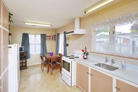 Photo of property in 19 Stackhouse Avenue, Bishopdale, Christchurch, 8053