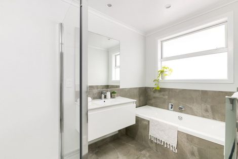 Photo of property in 12 Harding Drive, Papamoa Beach, Papamoa, 3118