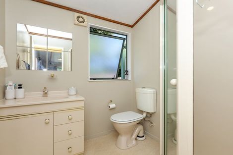 Photo of property in 4 Clarkes Crescent, Paekakariki, 5034