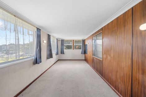 Photo of property in 4 Kenderdine Road, Papatoetoe, Auckland, 2025